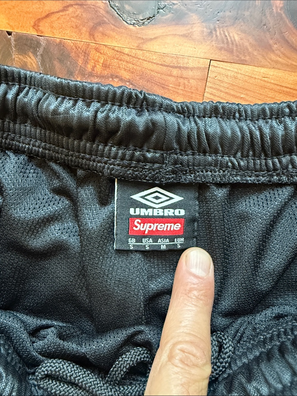 Supreme × Umbro Jacquard Soccer Shorts — Black — Size Small - Picture 2 of 4